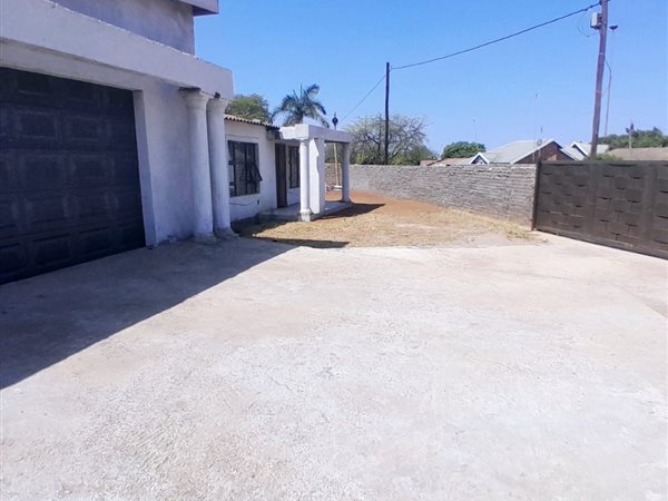 3 Bedroom House 3 Bedroom House