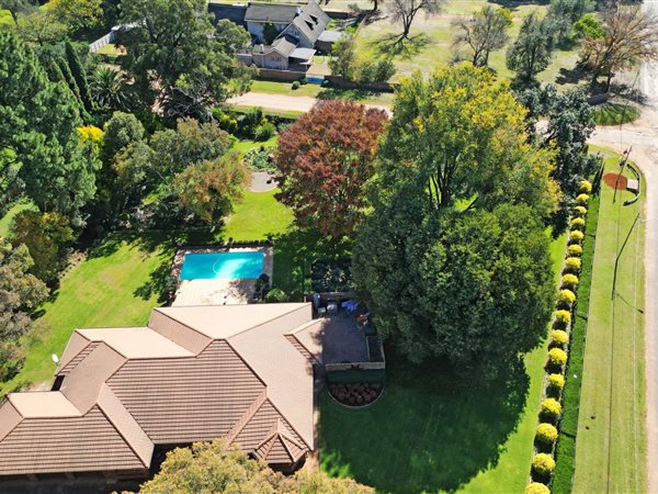 1.3 ha Smallholding 1.3 ha Smallholding
