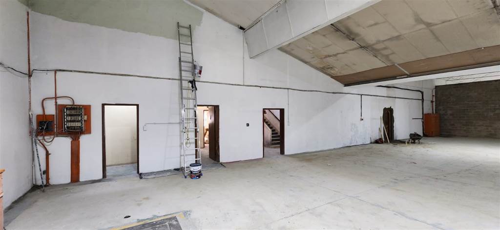 1445  m² Industrial space in Dal Josafat photo number 6