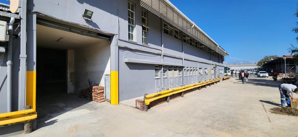 1445  m² Industrial space in Dal Josafat photo number 17