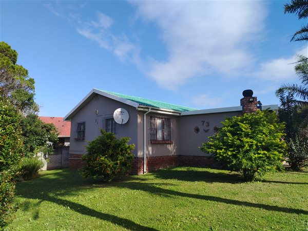 4 Bedroom House 4 Bedroom House