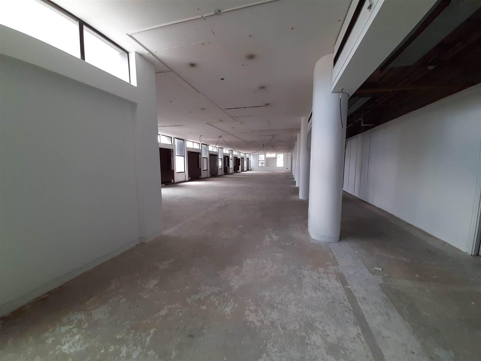 49  m² Commercial space in Cape Town City Centre photo number 9