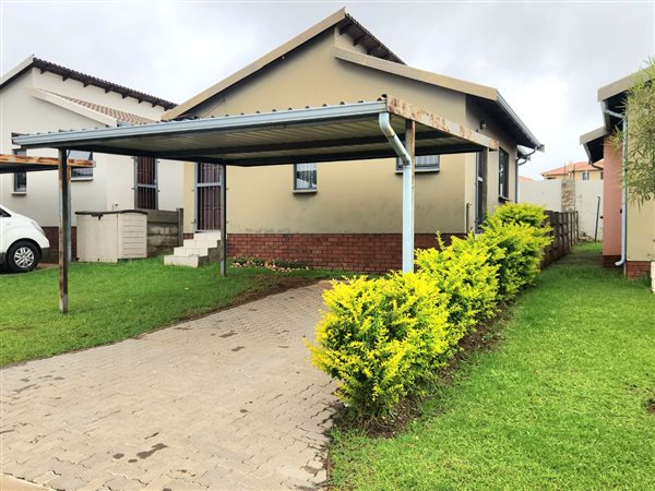 3 Bedroom House 3 Bedroom House