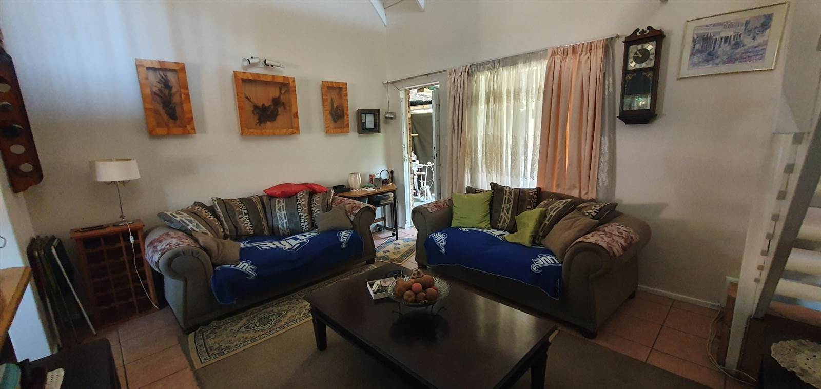 2 Bed Townhouse in Garsfontein photo number 6