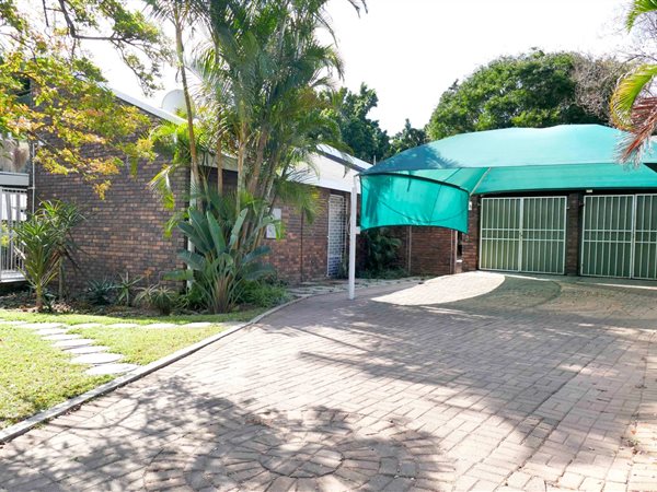 4 Bedroom House 4 Bedroom House