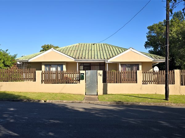 3 Bedroom House 3 Bedroom House