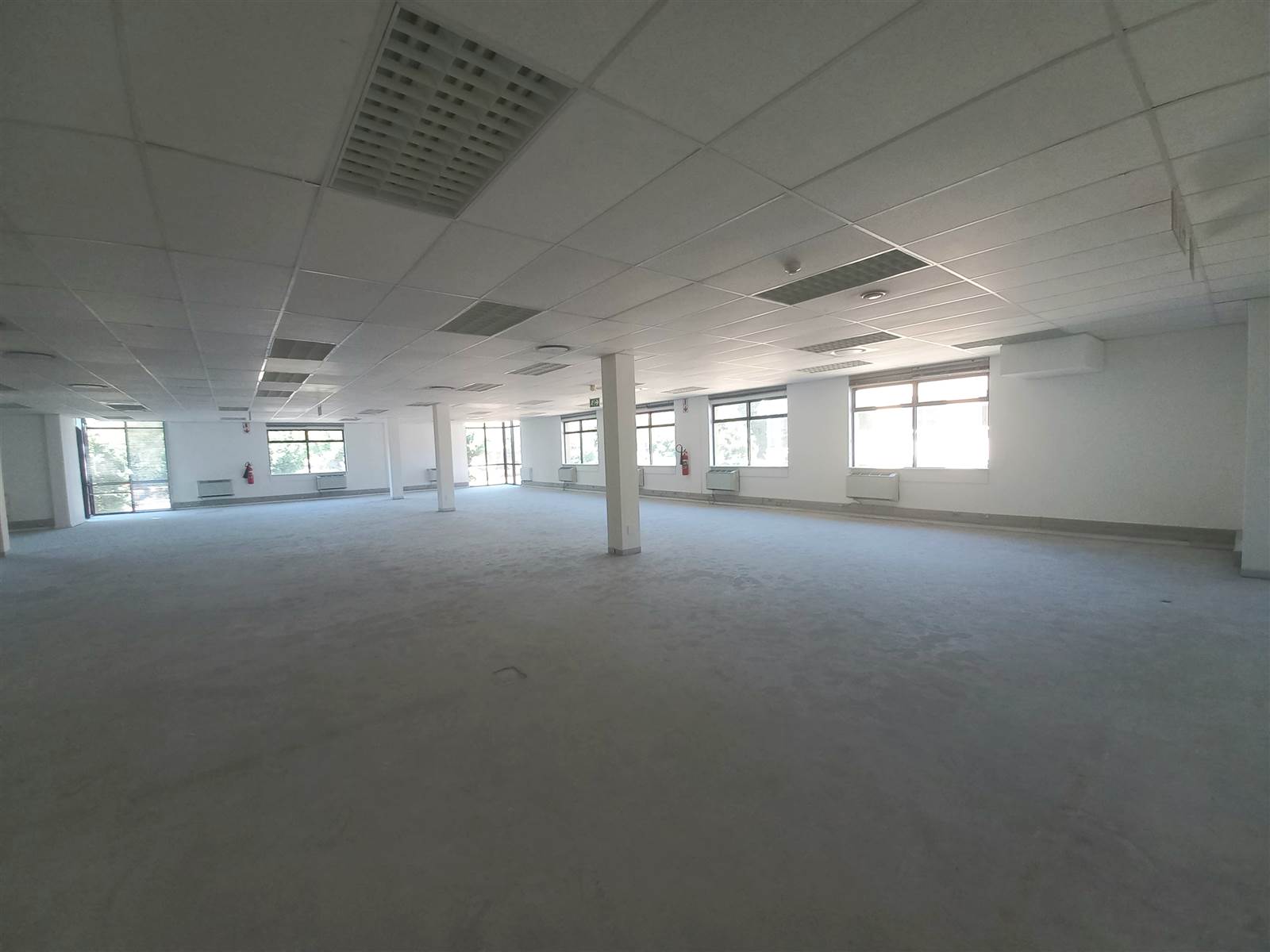 406.65  m² Commercial space in Plattekloof photo number 6