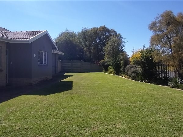 4 Bed House in Elspark