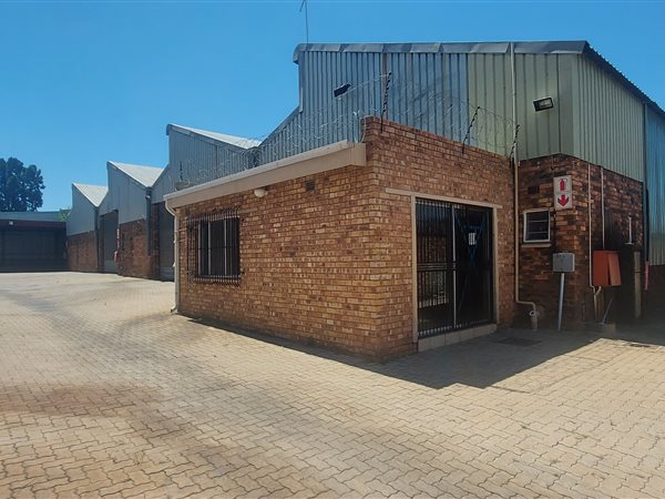 1 298  m² Industrial space