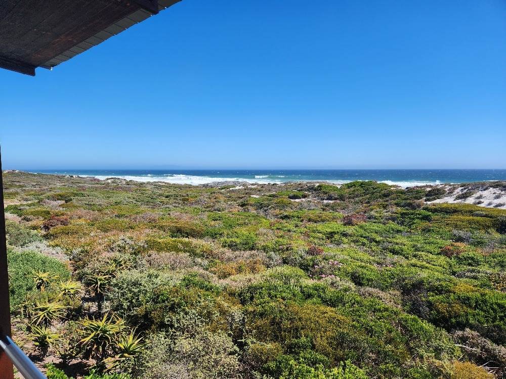4 Bed House in Yzerfontein photo number 7