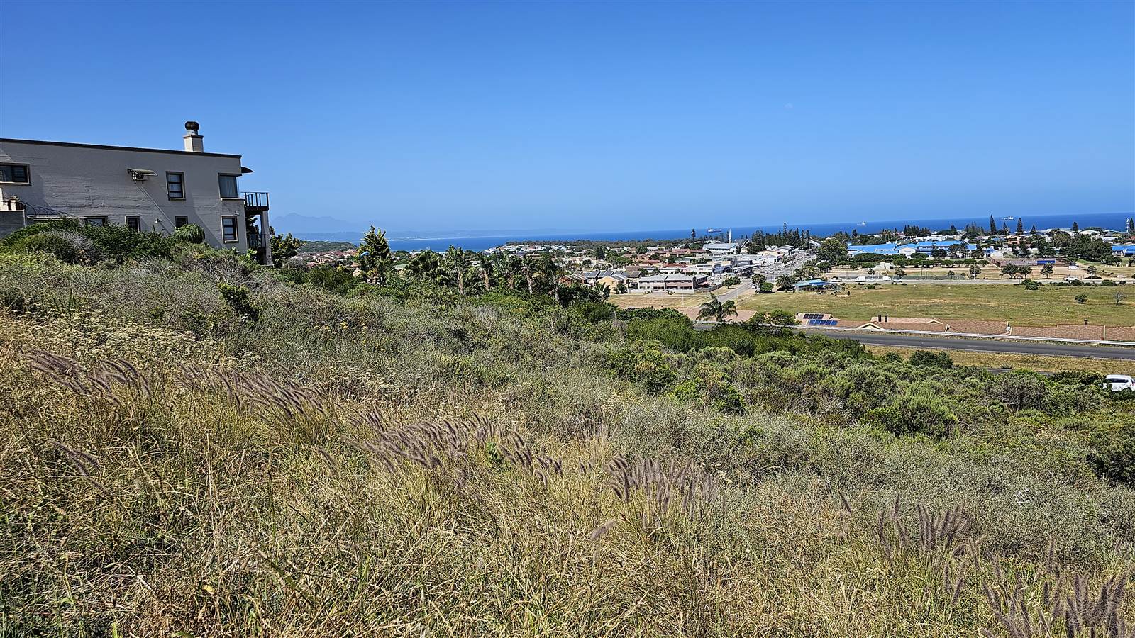 1496 m² Land available in Hartenbos Heuwels photo number 4