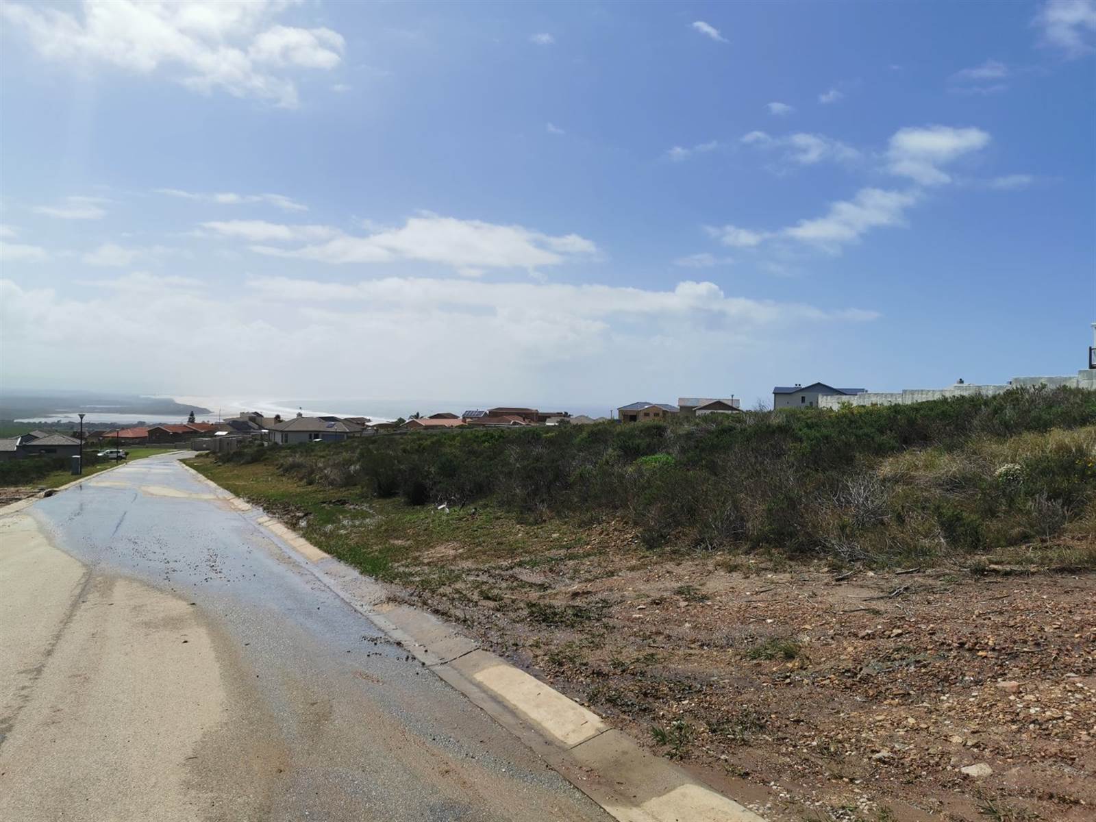 750 m² Land available in Jeffreys Bay photo number 13