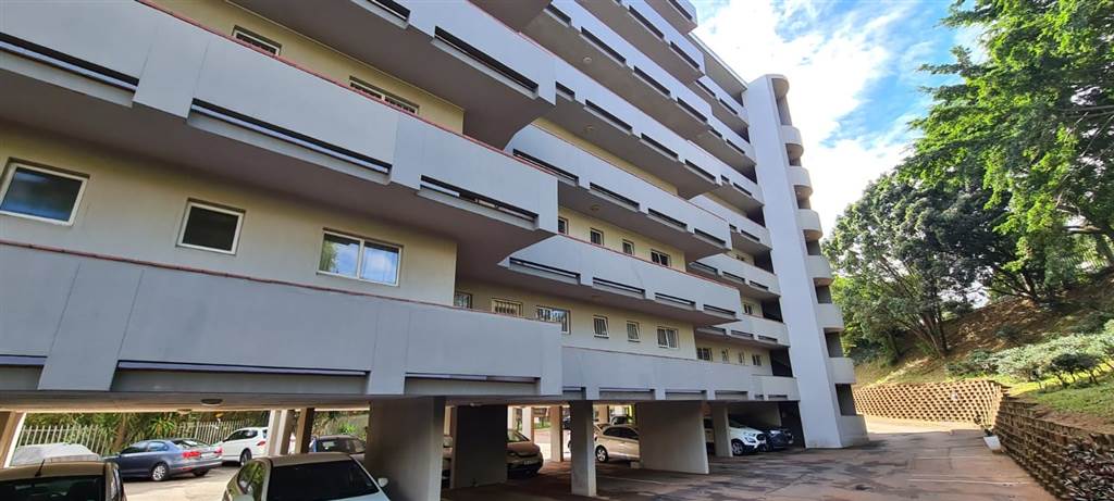 3 Bed Apartment in Umgeni Park photo number 22