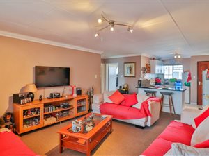 2 Bed Apartment in Meyersdal