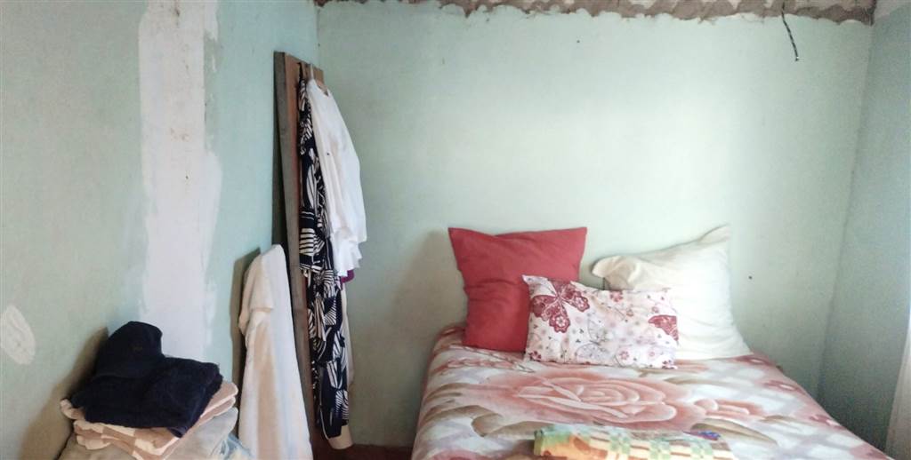 2 Bed House in Govan Mbeki photo number 14