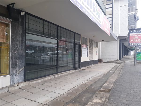 72  m² Retail Space