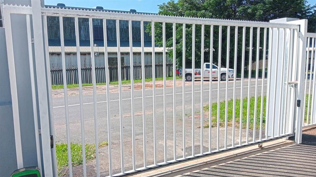 1048  m² Industrial space in Pinetown Central photo number 21