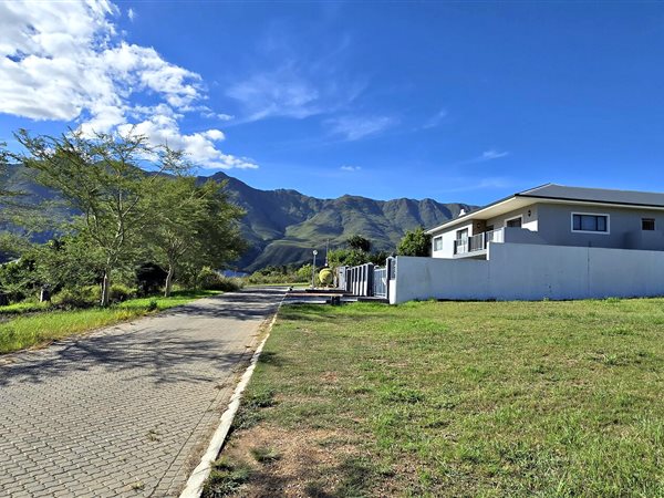 857 m² Land available in Swellendam