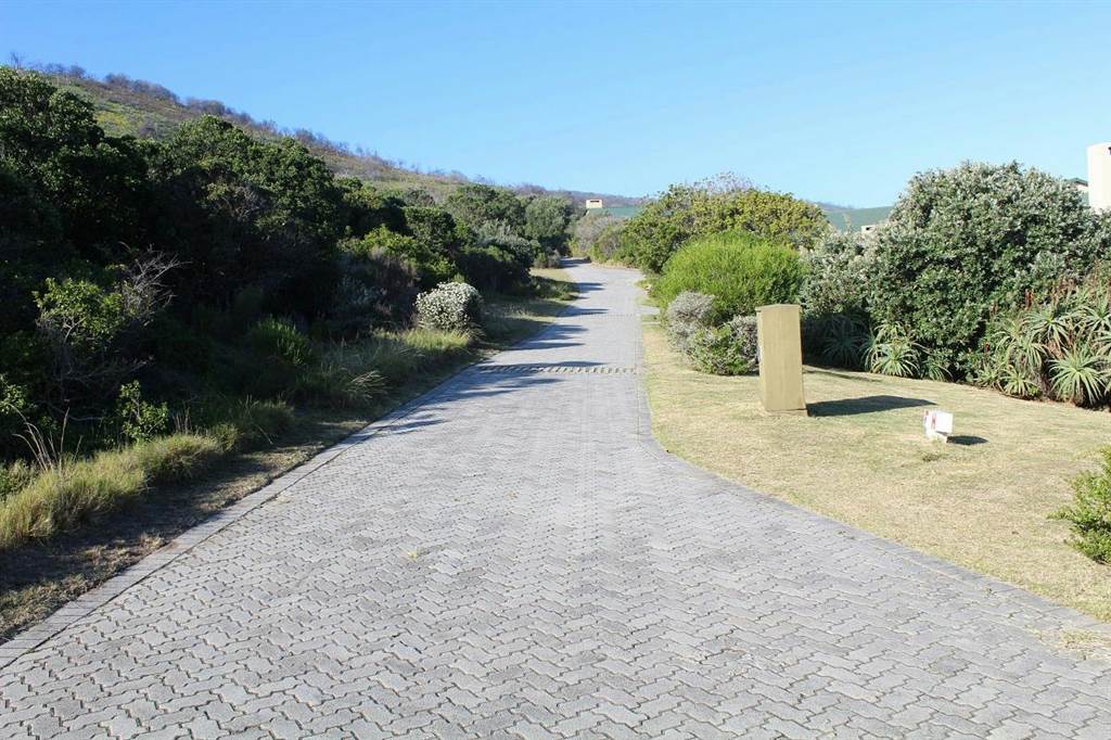 600 m² Land available in Brenton on Sea photo number 5