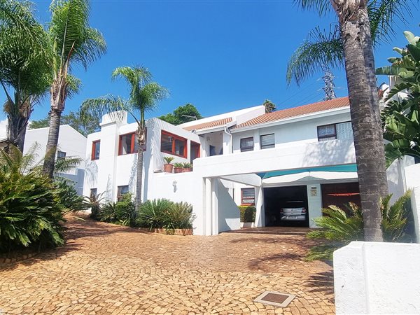 4 Bed Townhouse in Newlands