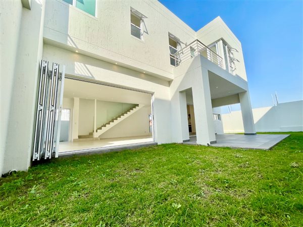 3 Bedroom House 3 Bedroom House