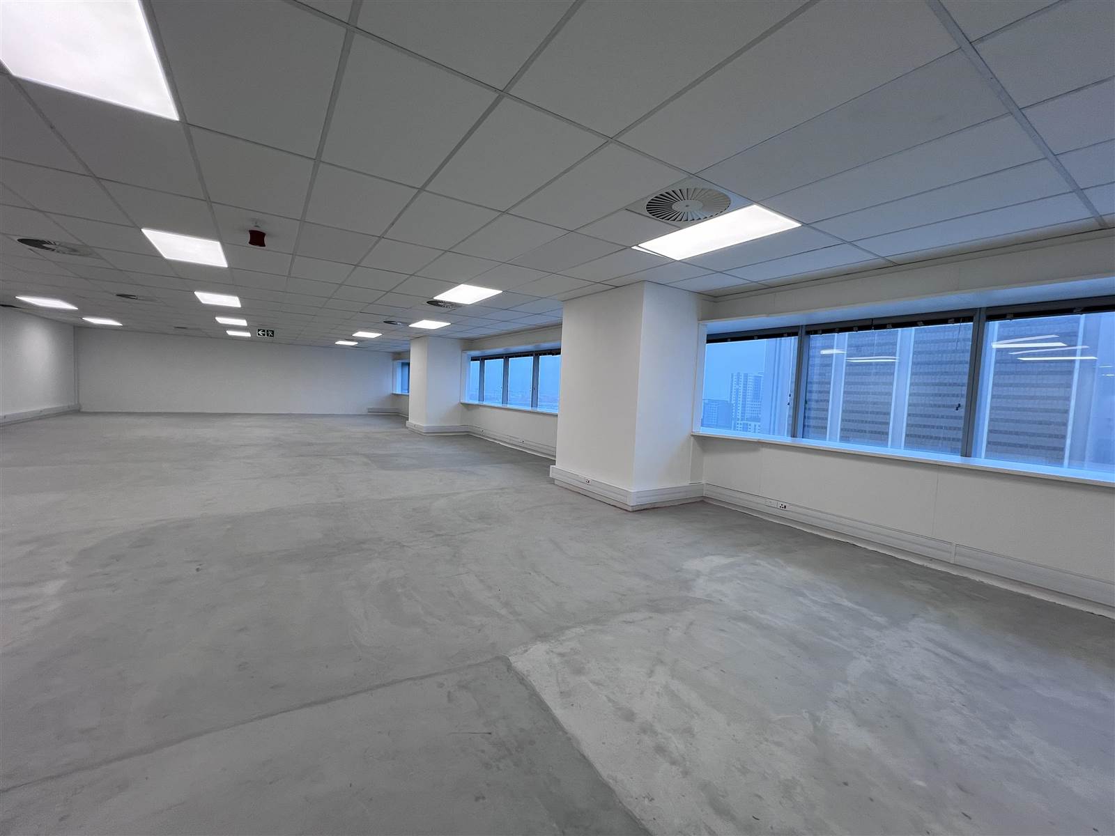 1091  m² Commercial space in Foreshore photo number 12