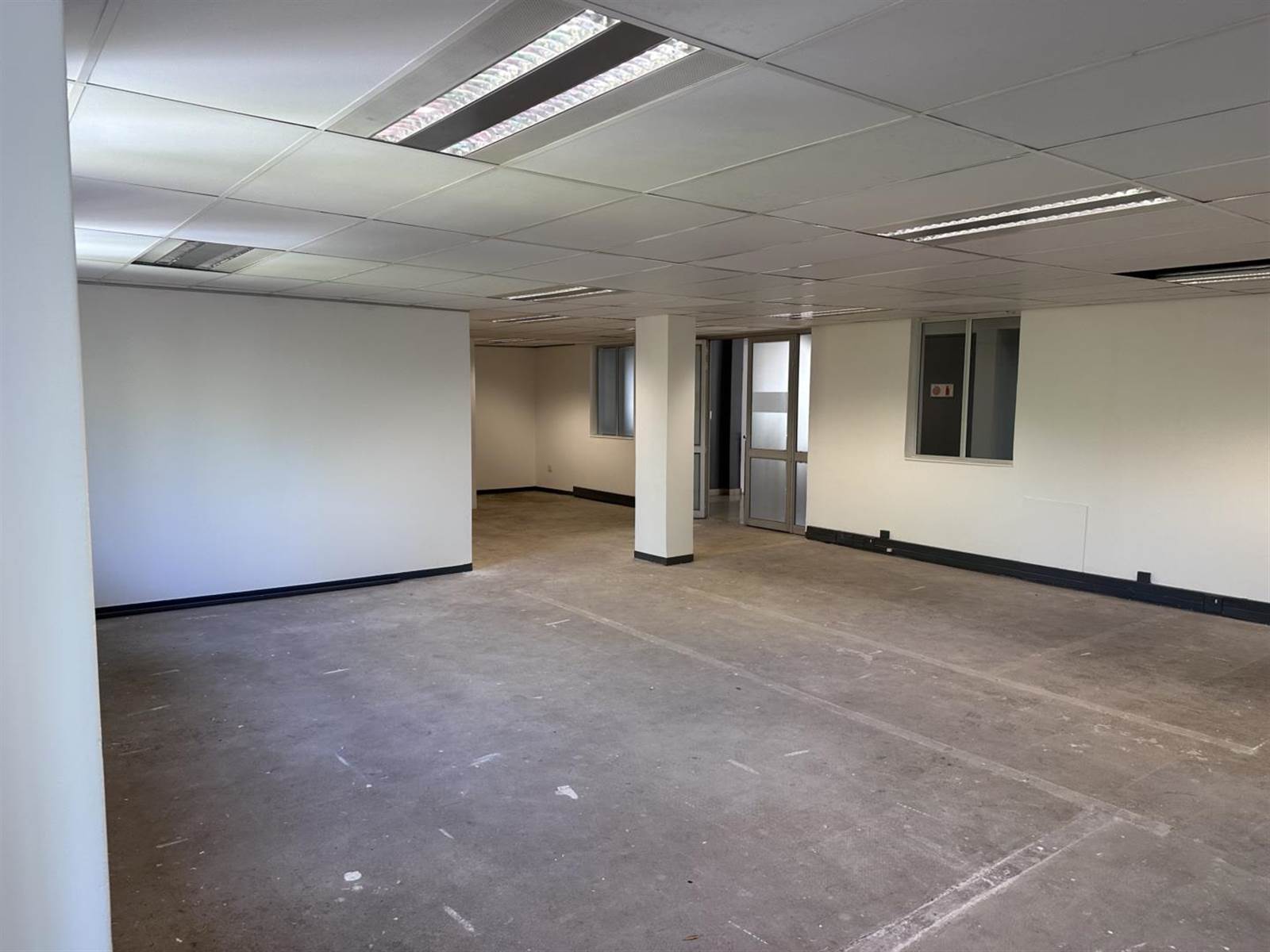5872  m² Commercial space in Faerie Glen photo number 3