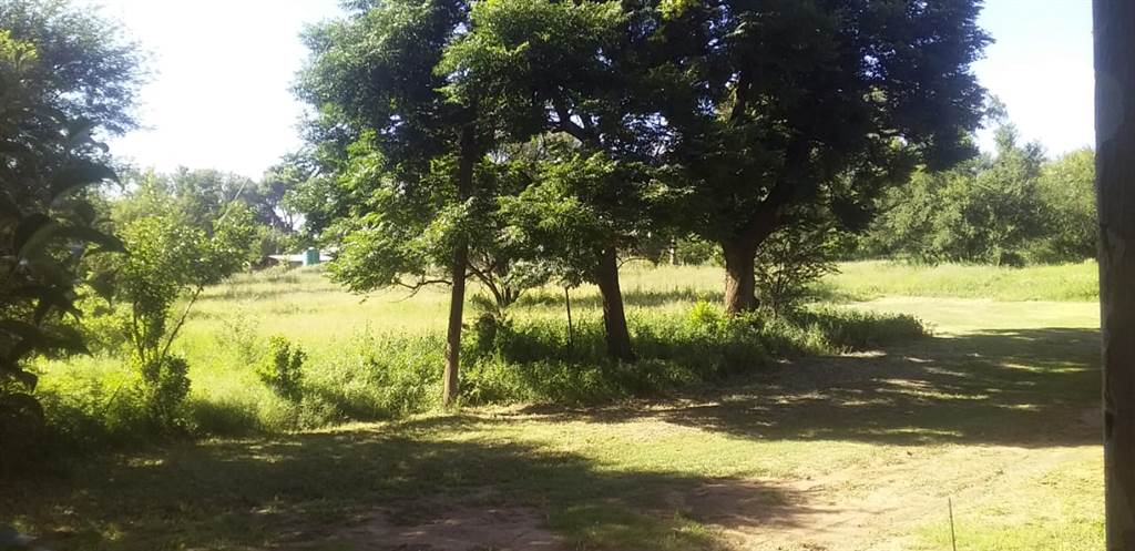 7505 m² Land available in Smithfield photo number 2
