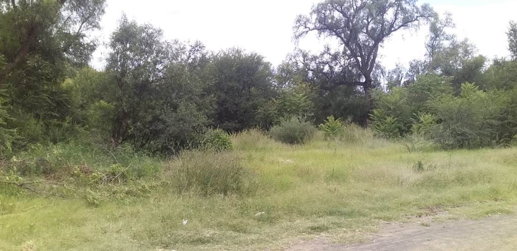 7505 m² Land available in Smithfield photo number 1
