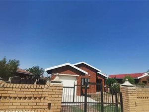 3 Bed House in Madadeni