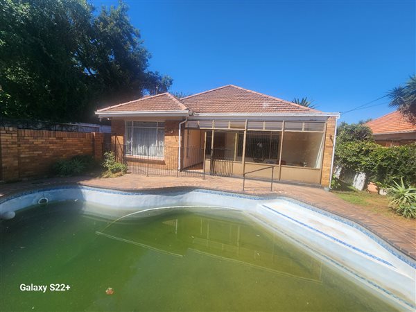 3 Bedroom House 3 Bedroom House