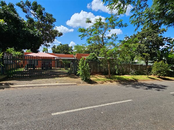 3 Bed House in Kingsview
