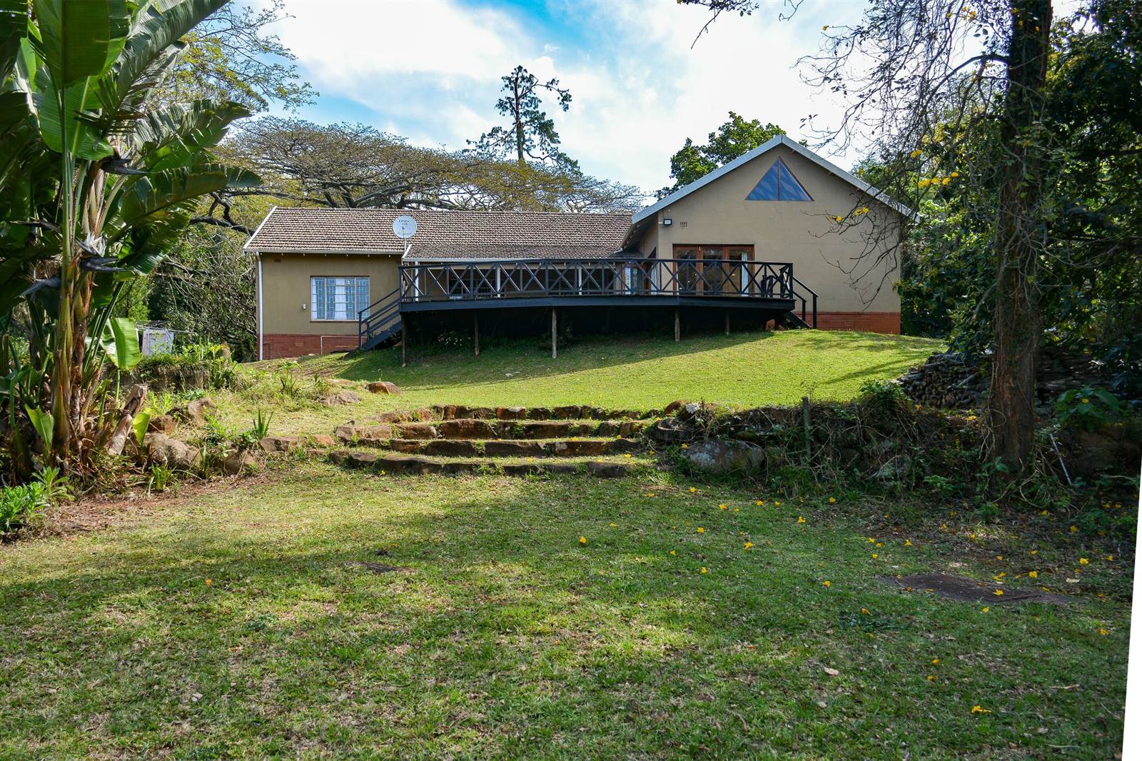 4 Bed House in Blackridge photo number 22