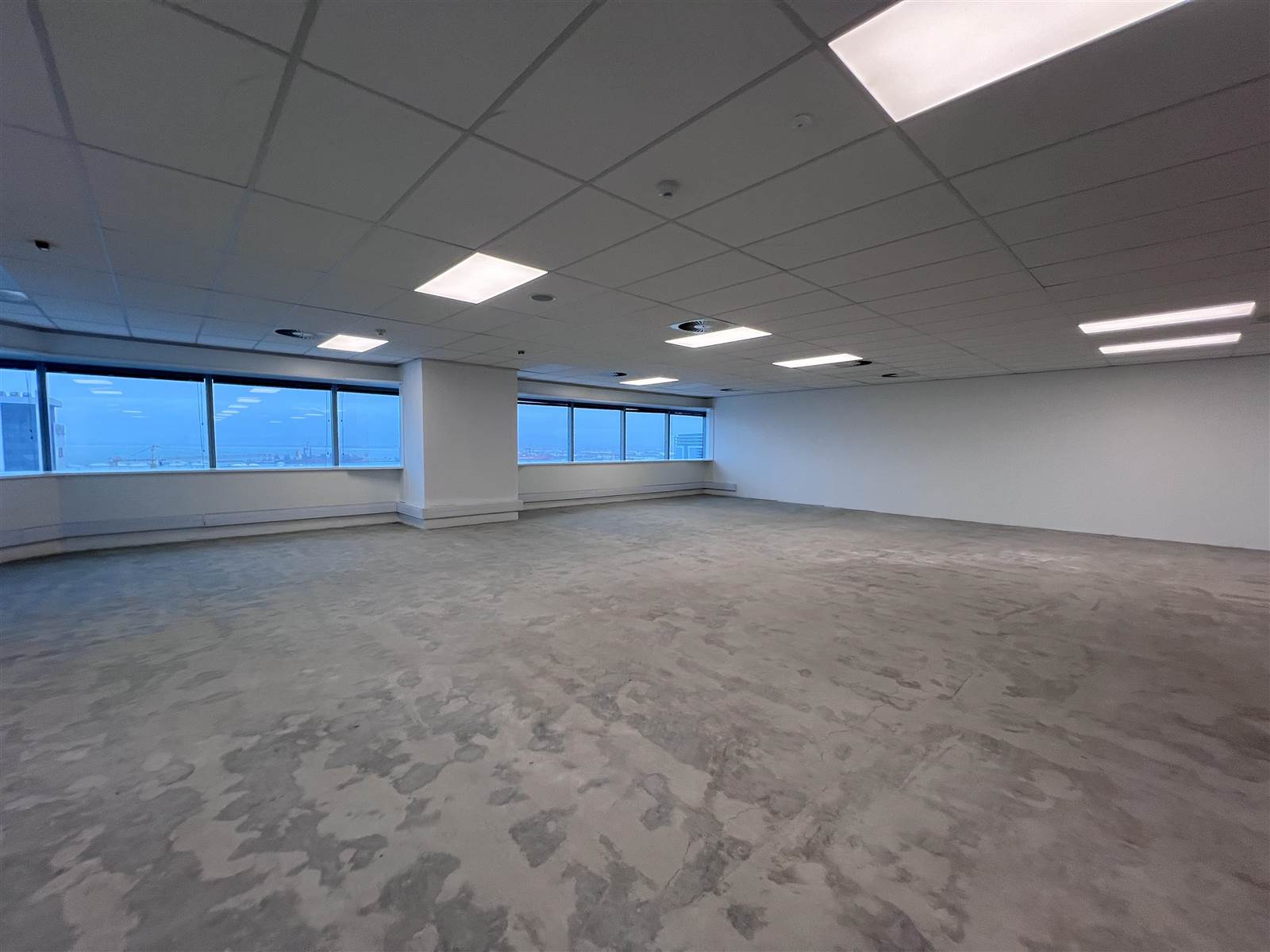 525  m² Commercial space in Foreshore photo number 3