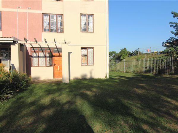 2 Bedroom Flat 2 Bedroom Flat
