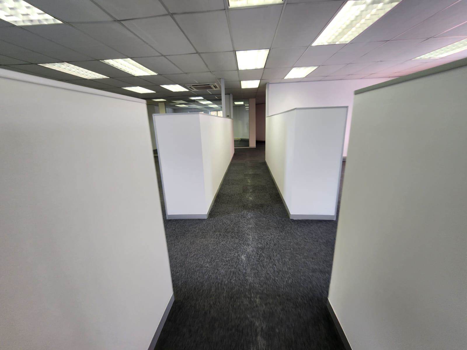 330  m² Commercial space in Kenilworth photo number 16