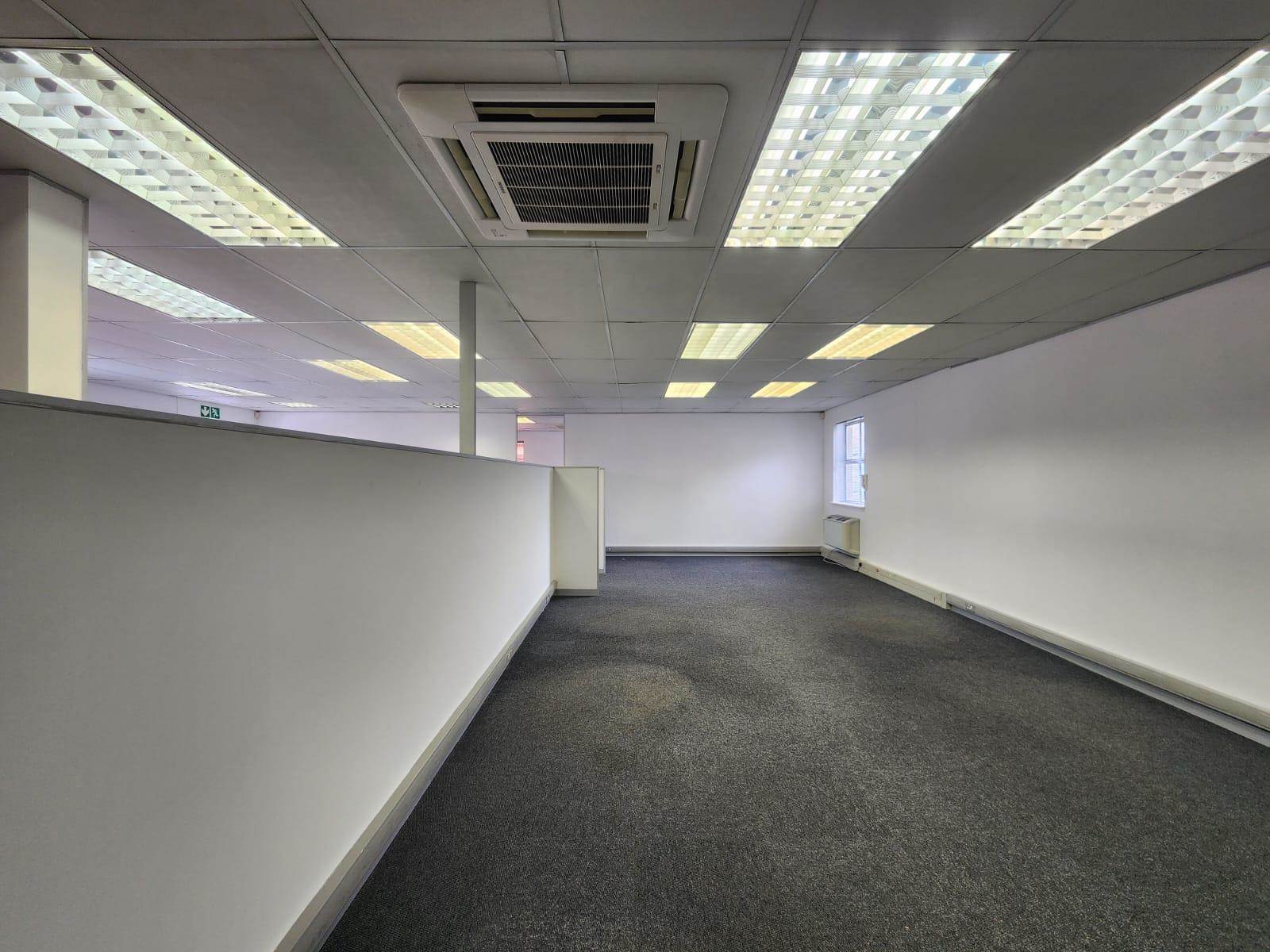 330  m² Commercial space in Kenilworth photo number 9