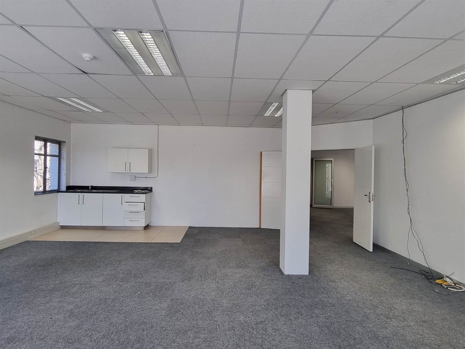 178  m² Commercial space in Bryanston photo number 9