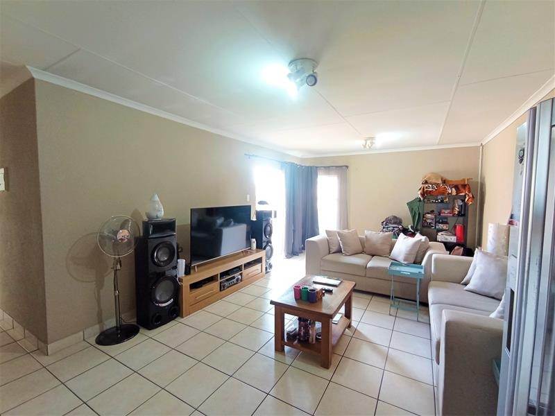 3 Bed Townhouse in Randhart photo number 6