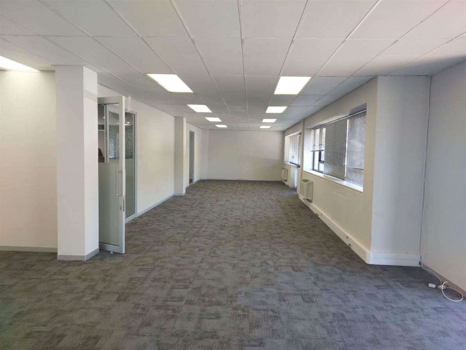 153  m² Commercial space in Bryanston photo number 3