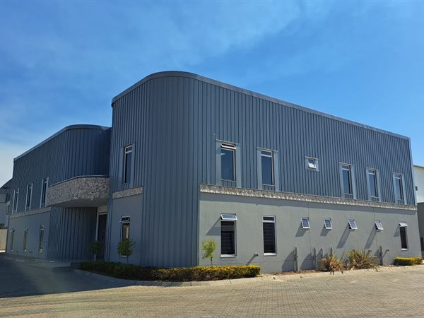 2 306  m² Industrial space