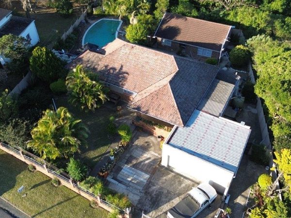 4 Bedroom House 4 Bedroom House