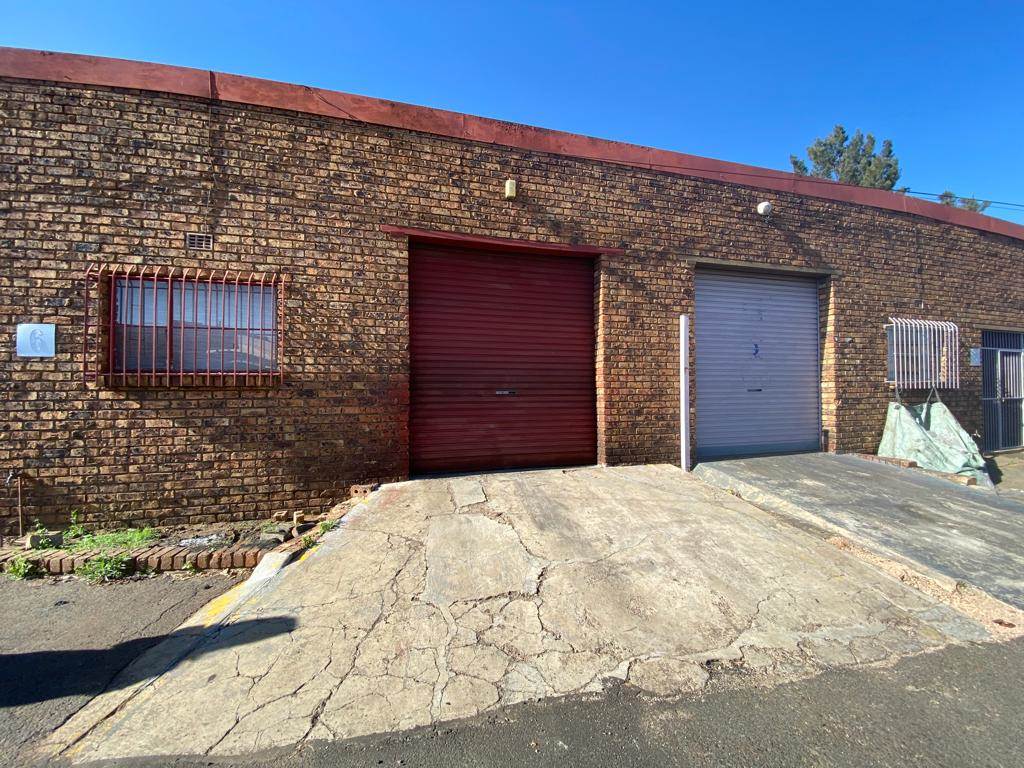 1200  m² Commercial space in Witbank Central photo number 7