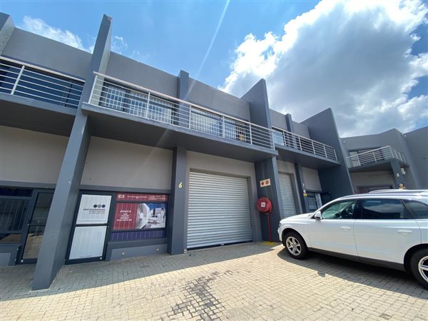 97  m² Industrial space