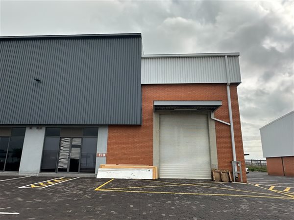 369 m² Commercial space 369 m² Commercial space