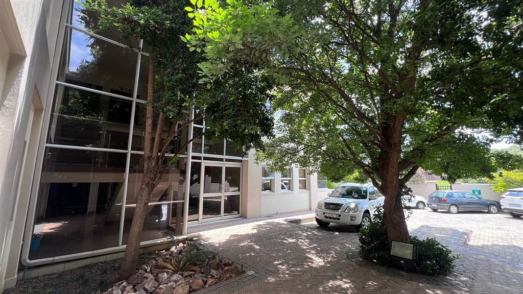 200  m² Commercial space in Krugersdorp Central photo number 5