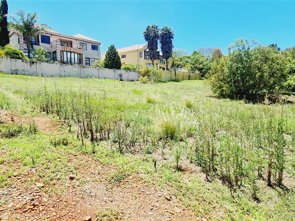 946 m² Land