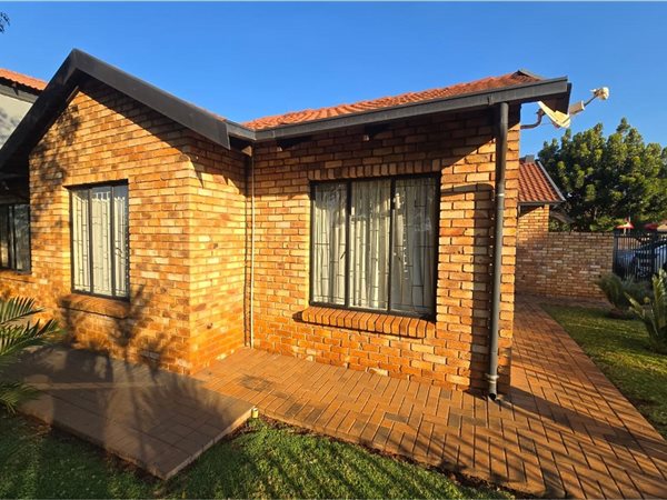 3 Bedroom House 3 Bedroom House
