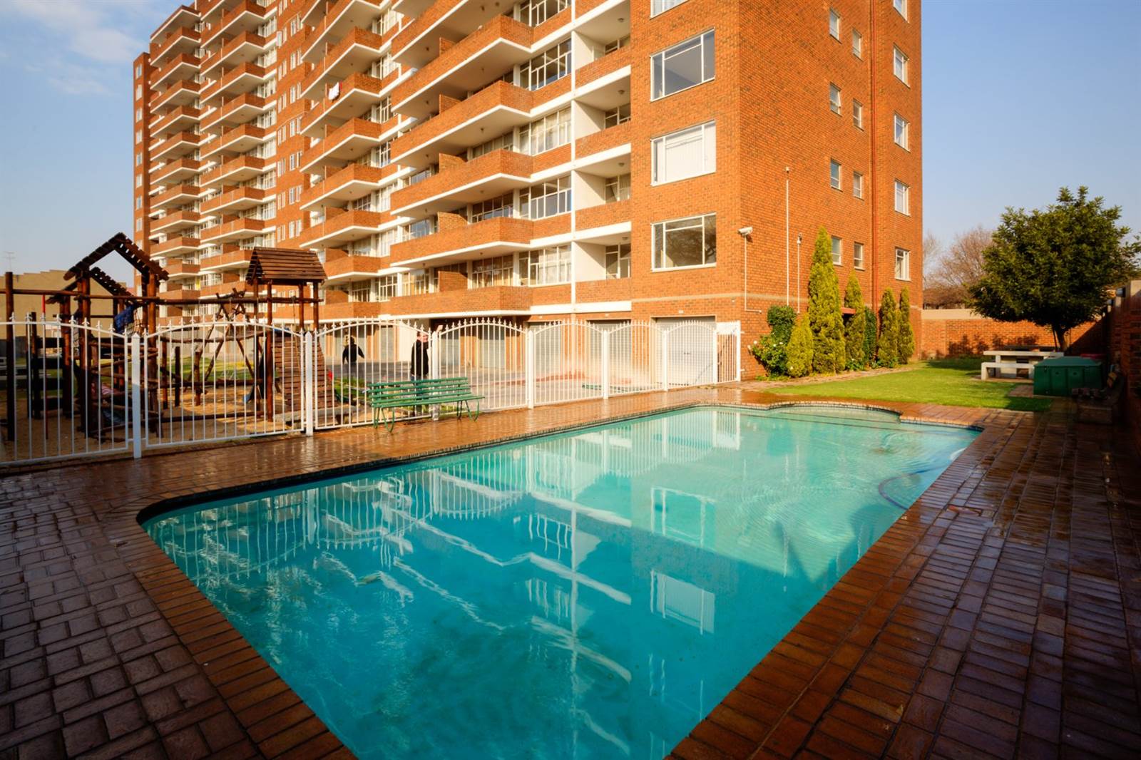 1 Bed Apartment in Benoni Central photo number 3