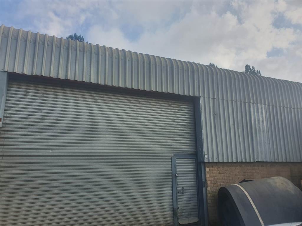 150  m² Industrial space in Clayville East photo number 3